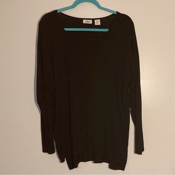 Beacan Cove Relaxed Fit Blouse with Long Sleeves - Picture 1 of 9